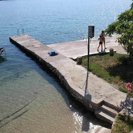 Guest house Double Supetarska Draga - Gornja 11579a 3*