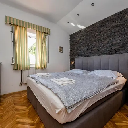 Double Supetarska Draga - Gornja 11579a Gasthuis 3*